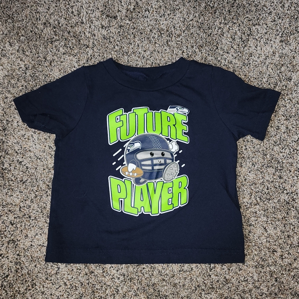 Blue and Green Graphic Short Sleeve Tee